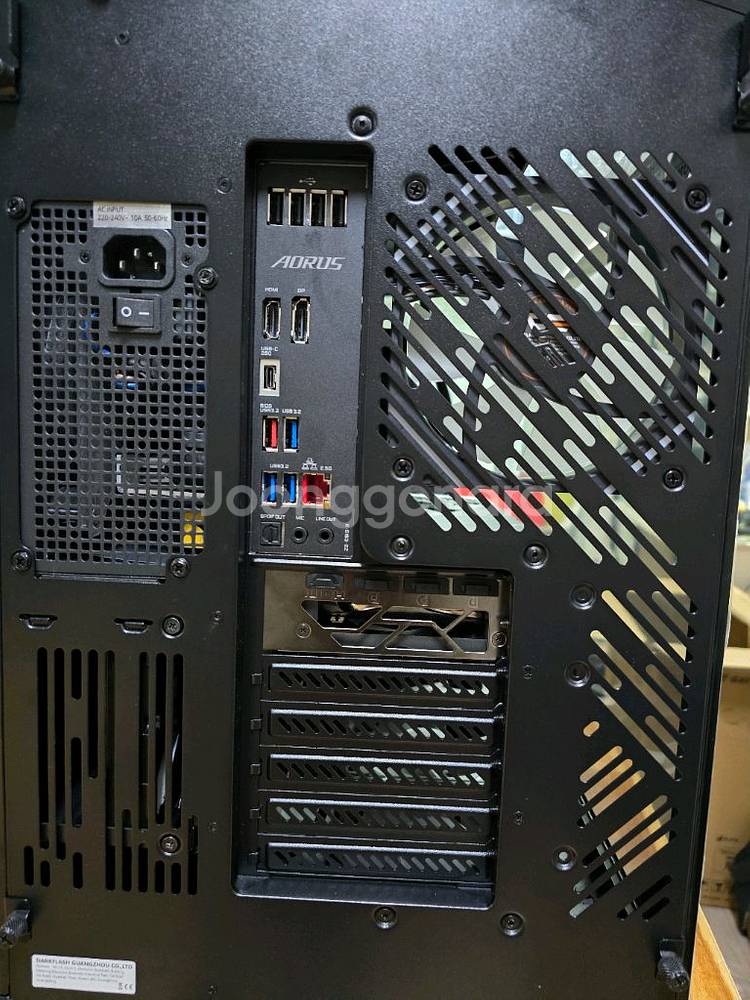 i7 13700kf / 5070 / 32GB 본체--6