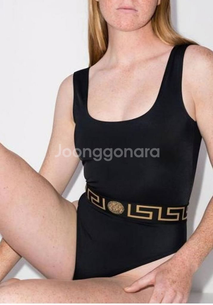 베르사체여성수영복사이즈S 블랙--0