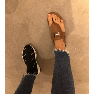 에르메스 샌들