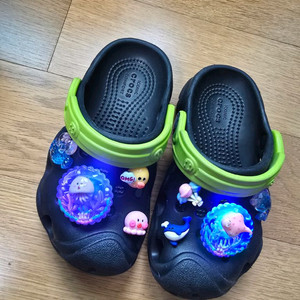 크록스c8(155)