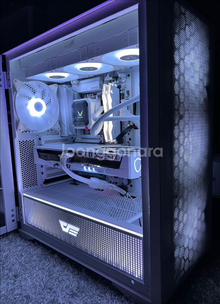 새상품?] 7800x3d B650 RTX 5070--0