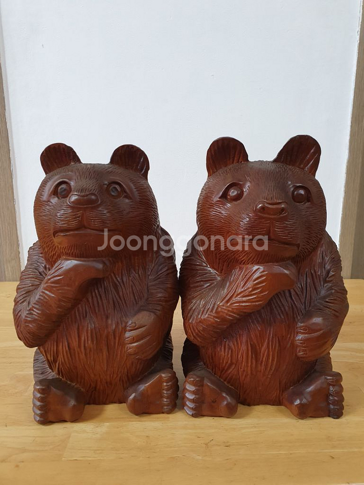원목 곰 조각품--0