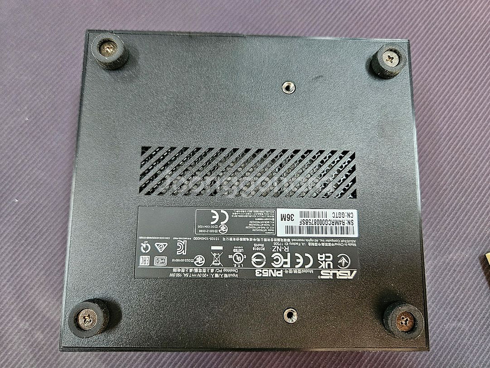 ASUS PN53 6900HX--3