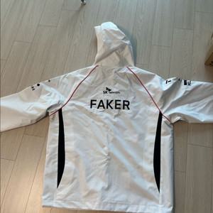 T1 월즈 자켓 2024 faker 우승유니폼
