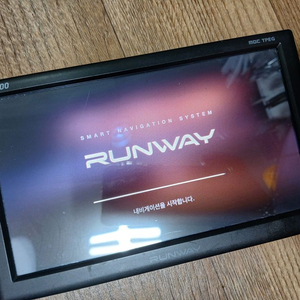 RUNWAY i8000 8인치 네비게이션 DMB/무비