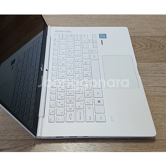 LG 그램 노트북 14ZB970 판매합니다--3