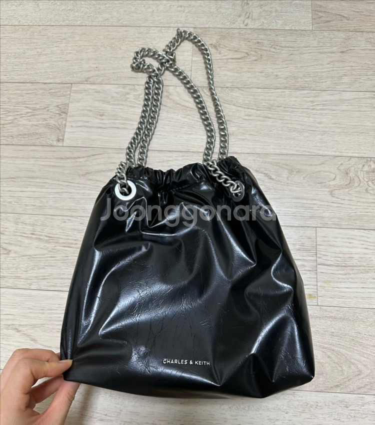 베이비몬스터 루카 체인 토트백--8