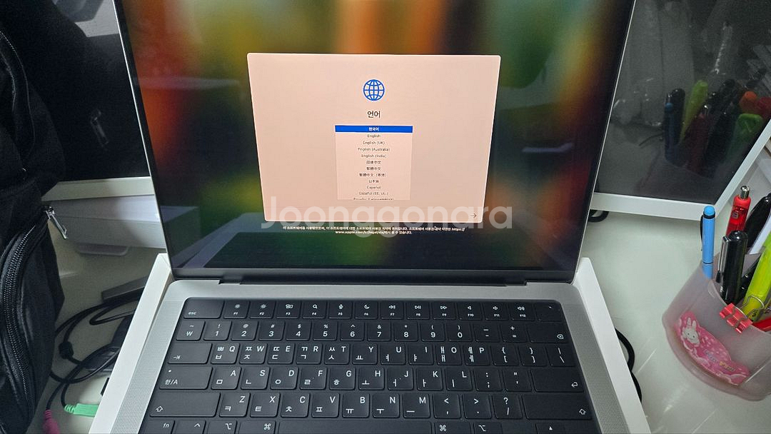 Apple 맥북 프로 14 M4 실버 민트급 판매합니다--3