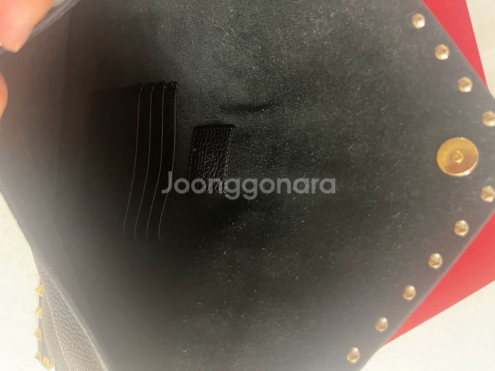 (정품)발렌티노 락스터드 엔벨롭 클러치--2