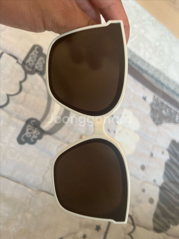 젠틀몬스터 선글라스--1