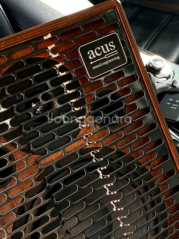 ACUS 200w 어쿠스틱앰프 팝니다--2