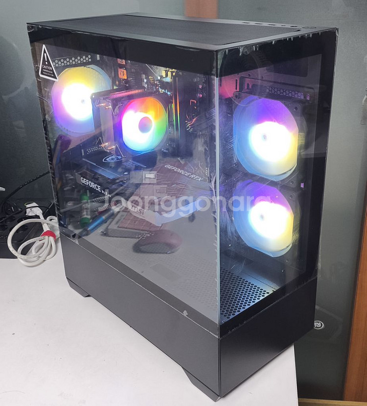 9600x 32g메모리 RTX 5070 게임용 컴퓨터--0