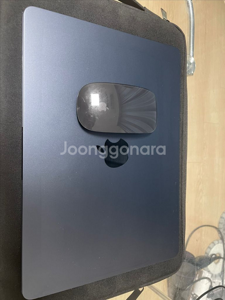 맥북에어13 M2 8/256 애플매직마우스 판매합니다--0