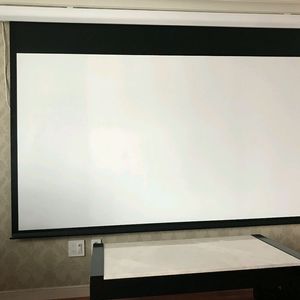 그랜드뷰 GRANDVIEW GER 106인치 전동 스