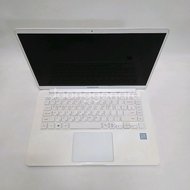 삼성노트북 i5 980g/화이트바디/15인치/윈11--2