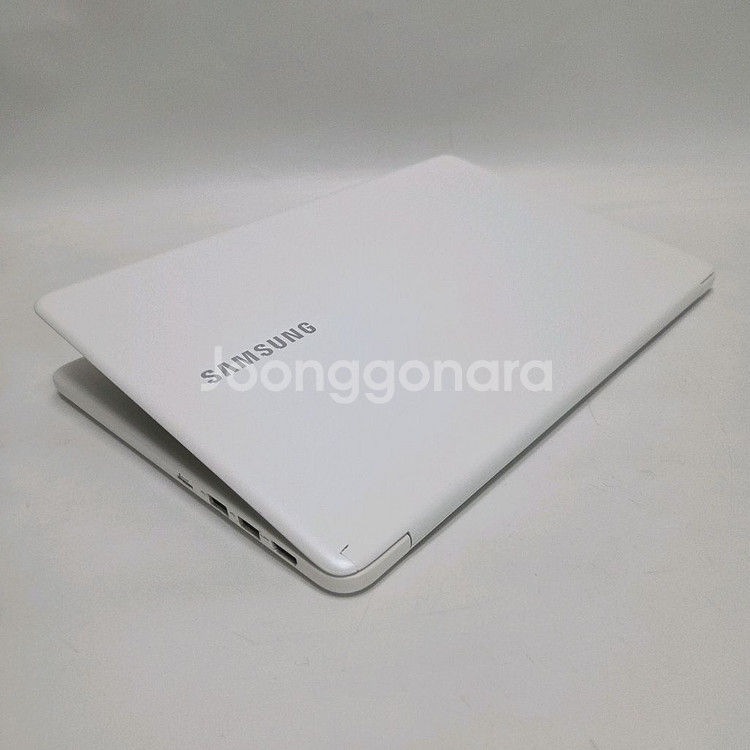 삼성노트북 i5 980g/화이트바디/15인치/윈11--1