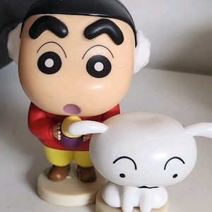 짱구 흰둥이 피규어