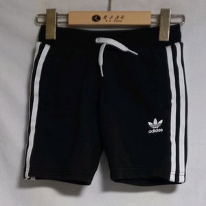 키즈아디다스 반바지 110