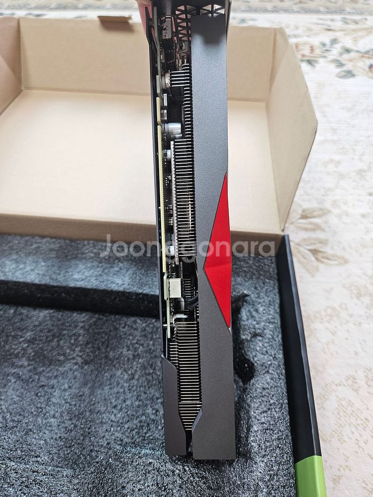 4060 ti 토마호크 팝니다 (직거래 O)--1
