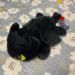 드래곤 길들이기 투슬리스 라잉 43cm 정품인형