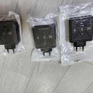 미개봉새상품 65W 특급 고속충전기 USB 6구