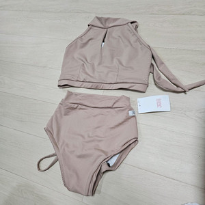 제이민 폴웨어 끌라라베이지