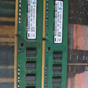 ddr3 4g 메모리 두개