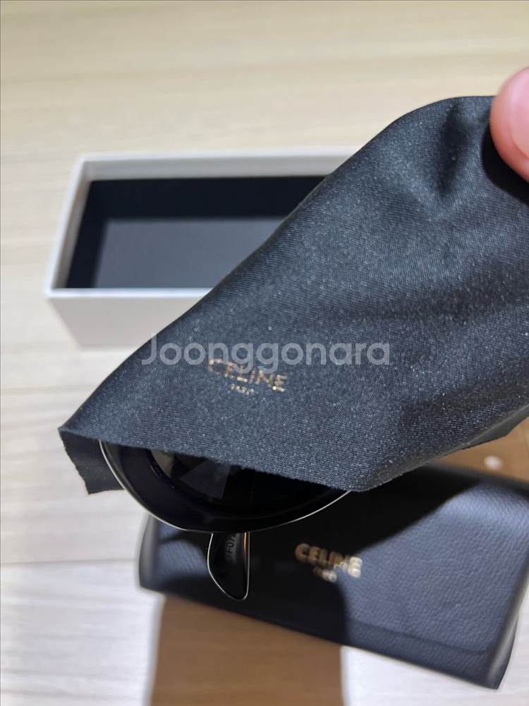 셀린느 트리옹프 선글라스 오벌--6