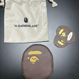BAPE 베이프 동전케이스 / 로고 지갑