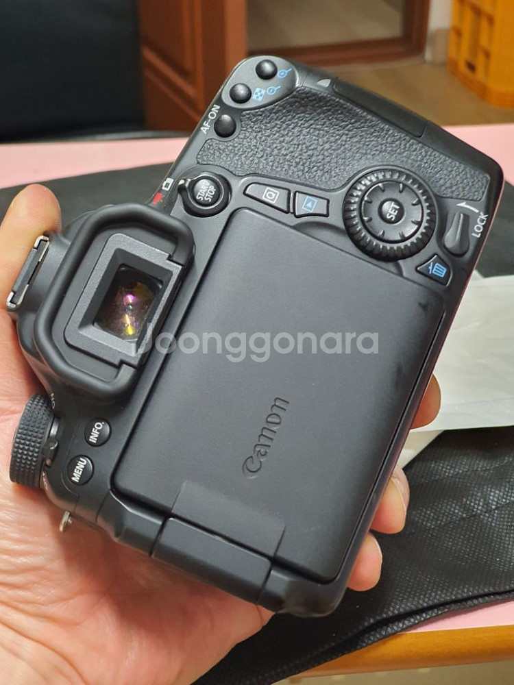 캐논 EOS 70D--0