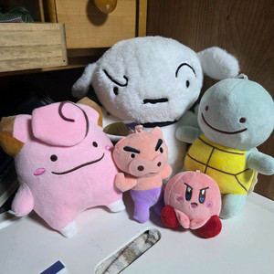메타몽버전 삐삐,꼬부기/흰둥이,부리부리 대마왕/커비인형