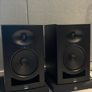 칼리오디오 Lp6 v2 1조 스피커 판매합니다