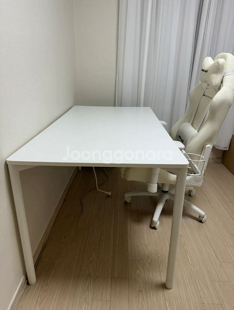 화이트 책상 제로데스크 컴퓨터책상 컵받침 방송장비--3