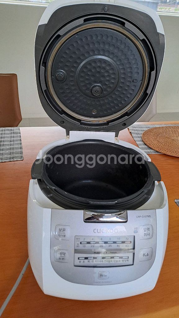 쿠쿠 압력밥솥 모델명 CRP-G107MS--1