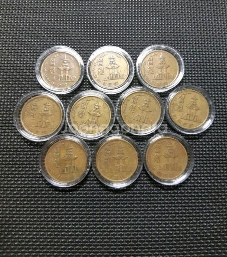한국은행 1970년 황동 10원주화 10개일괄. 동전--0