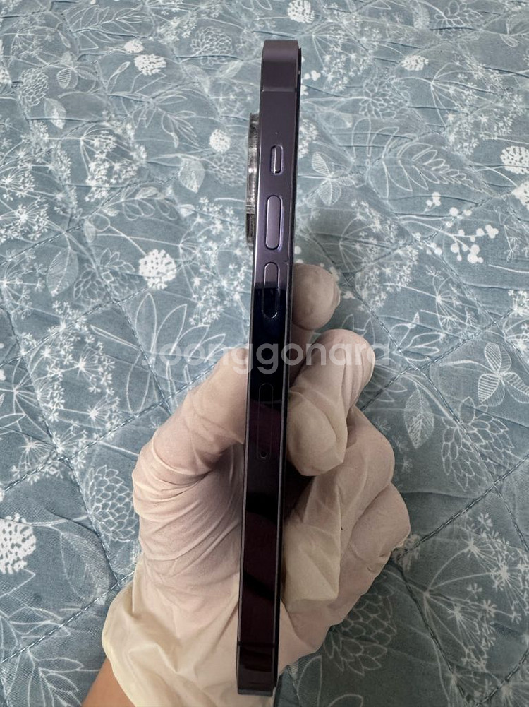 아이폰 14프로(256GB) 판매합니다.--1