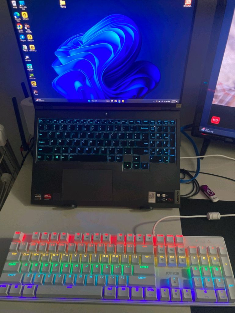 레노버 리전프로 5 게이밍노트북 라이젠7 RTX3060 이미지