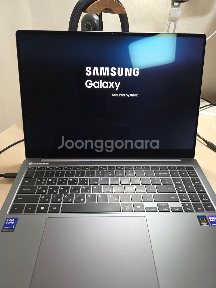 갤럭시북5 프로 16인치 (NT960XHA-KC51G)--3