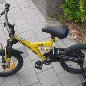 유아용 4발 자전거