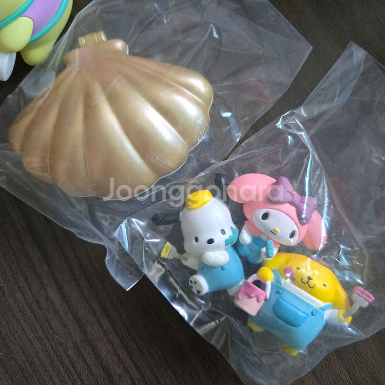 산리오 피규어--1