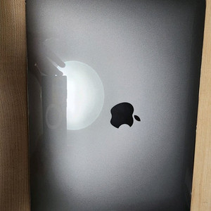 맥북프로 M1 13인치 터치바 8 / 256 팝니다