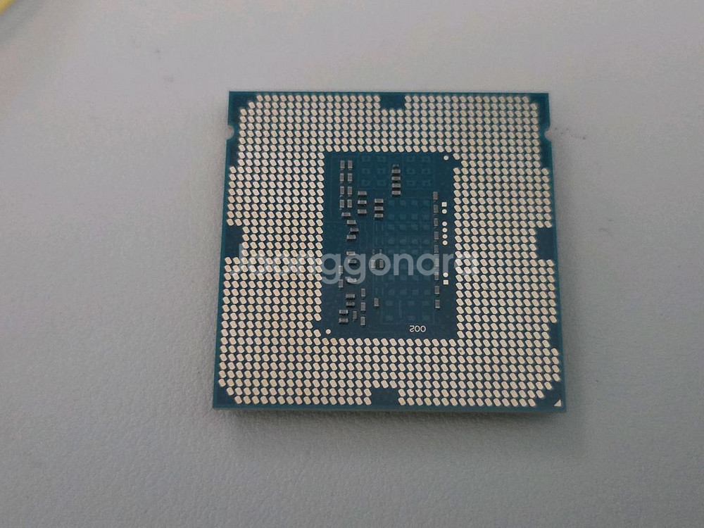 인텔 i5 4460 CPU, 인텔 기본 쿨러--1