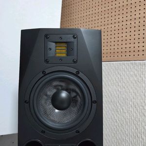 ADAM A7X 박스유 서울 직거래 1조(2통)