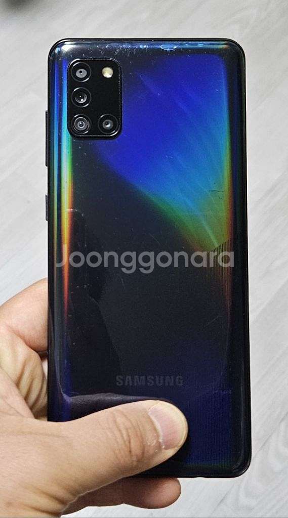 갤럭시 A31 블랙 64GB 싸게 팝니다.--1