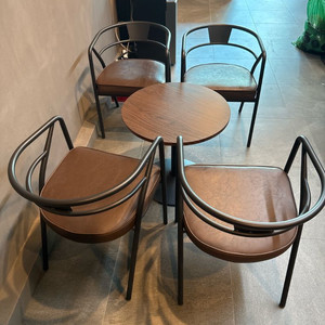 원목테이블 의자