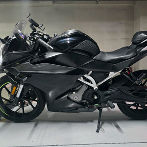 CFMOTO 300SR 오토바이 판매합니다