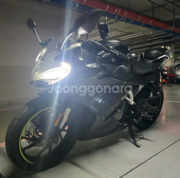 CFMOTO 300SR 오토바이 판매합니다--1