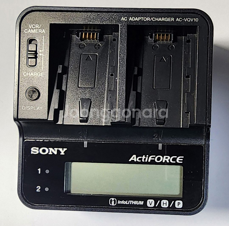 SONY AC-VQV10충전기--0