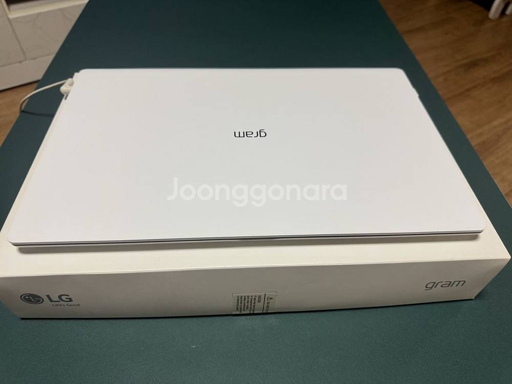 LG 그램 15Z90N-HA76K--7