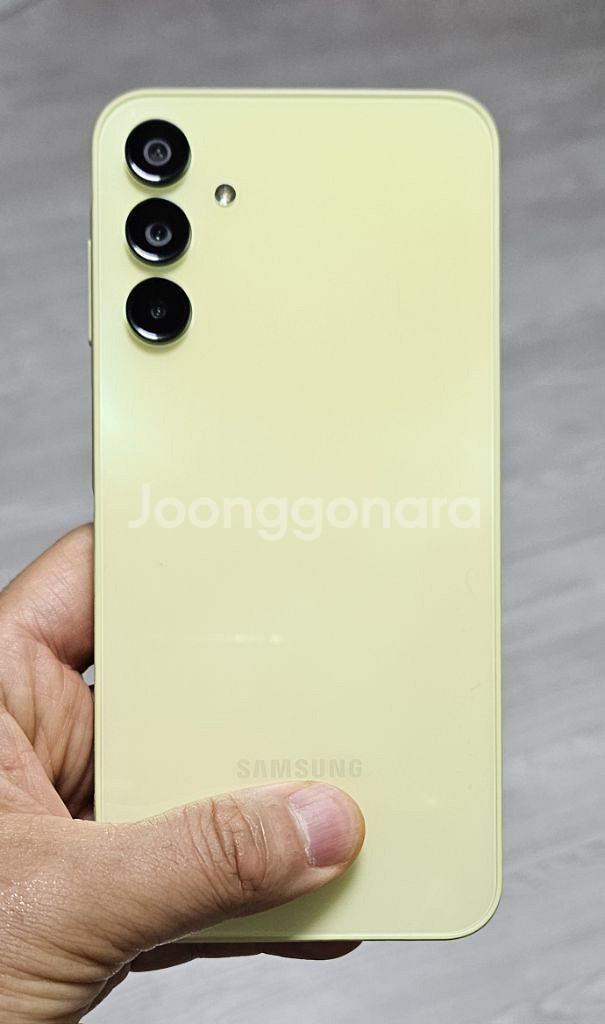 갤럭시 A15 옐로우 128GB A급 싸게 팝니다.--1